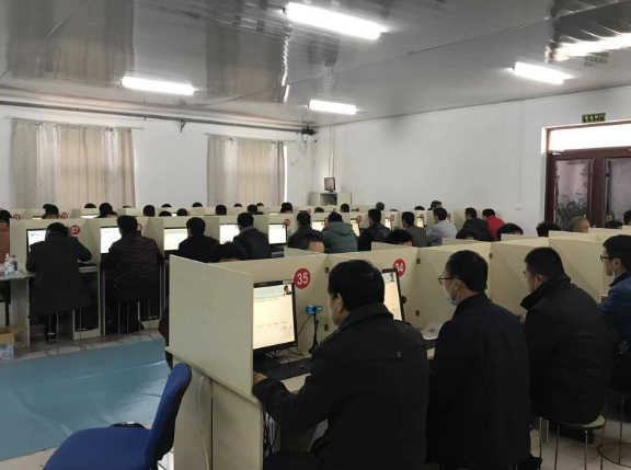 （零基礎(chǔ)考電工證）考一個(gè)電工證需要多久（電工快速考試拿證7-15天）